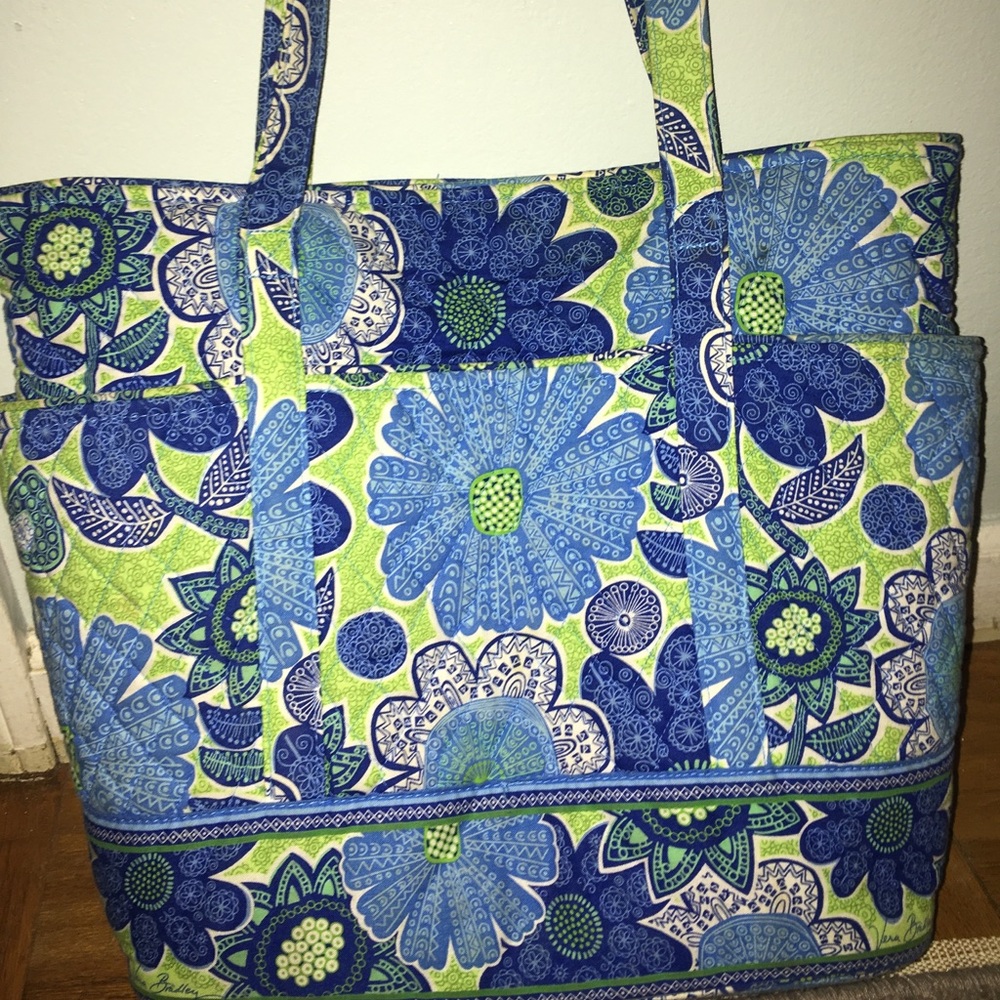 Vera Bradley Tote